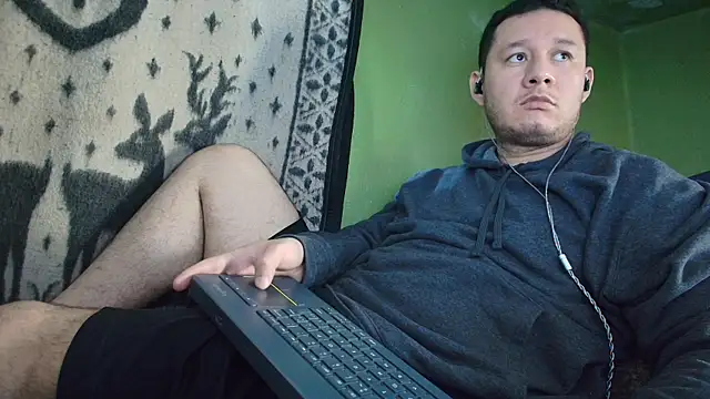 sweet cock28 online show from May 29, 2026, 3:18 pm