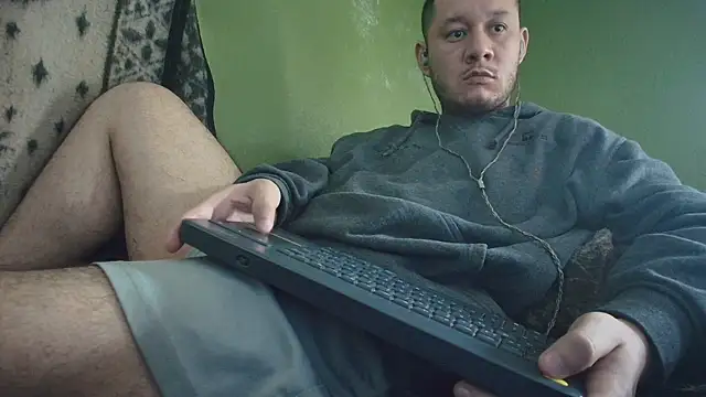 Snapshot of sweet_cock28 chatting on October 11, 2025, 3:57 pm sweet cock28 online show from October 11, 2025, 3:57 pm