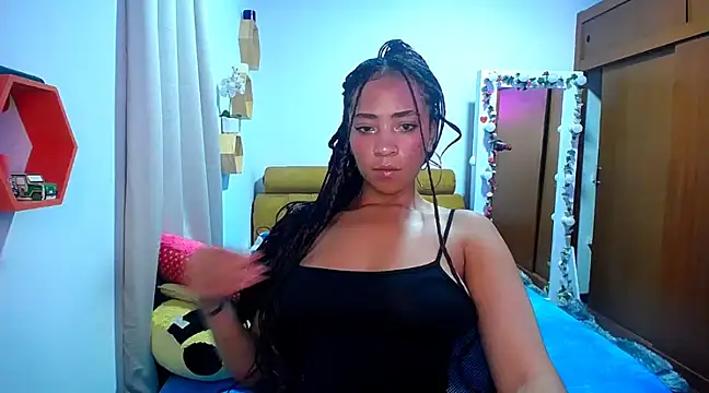 Snapshot of Danna_Ross_ chatting on March 23, 2025, 1:42 am Danna Ross online show from March 23, 2025, 1:42 am