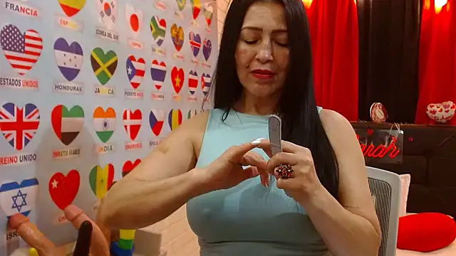 Sarah teiku online show from February 24, 2025, 4:15 pm