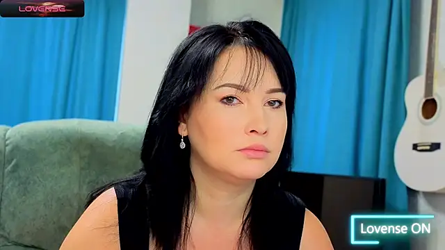 Katniss K online show from October 2, 2025, 5:11 am