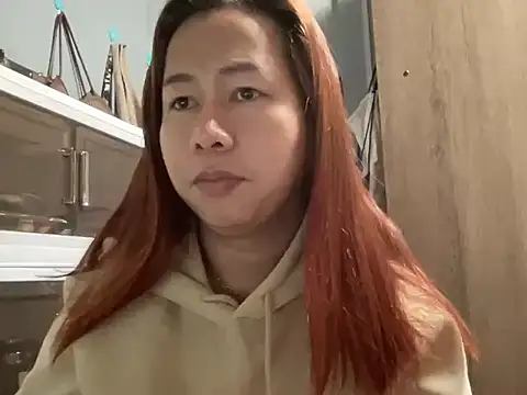 Snapshot of UrLove_Marga chatting on October 3, 2025, 9:38 pm UrLove Marga online show from October 3, 2025, 9:38 pm