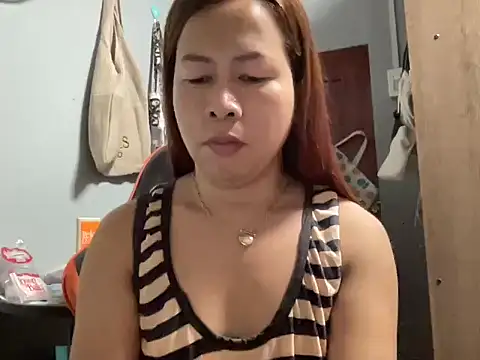 Snapshot of UrLove_Marga chatting on September 19, 2025, 10:25 pm UrLove Marga online show from September 19, 2025, 10:25 pm