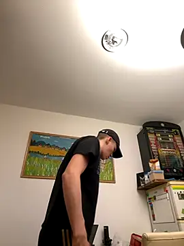 Toyjungee online show from September 23, 2025, 3:41 pm