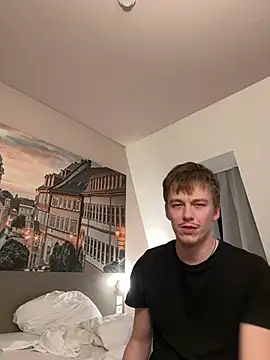 Toyjungee online show from March 21, 2026, 6:23 pm