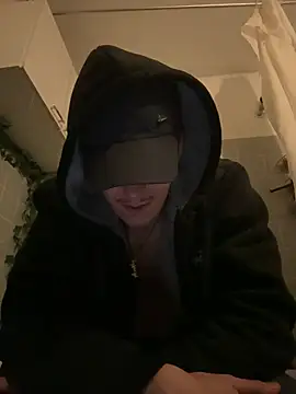 Toyjungee online show from January 15, 2025, 8:16 pm