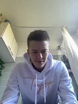 Toyjungee online show from October 1, 2025, 9:14 am