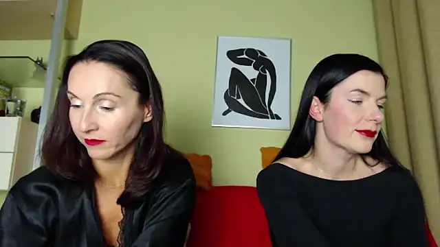 Snapshot of BDSMStars chatting on October 5, 2025, 4:20 pm BDSMStars online show from October 5, 2025, 4:20 pm