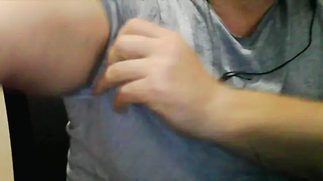 Snapshot of ByDeviL chatting on February 19, 2025, 5:38 pm ByDeviL online show from February 19, 2025, 5:38 pm