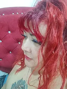 Snapshot of Nastymomslave chatting on November 1, 2025, 1:01 am Nastymomslave online show from November 1, 2025, 1:01 am