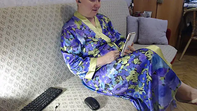 zarinafonliberman online show from February 26, 2025, 5:46 am