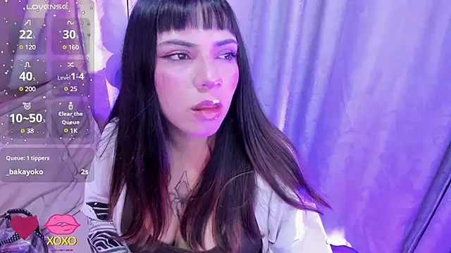 xhinata hyugax online show from April 22, 2026, 12:39 am