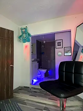 mike casseano online show from September 25, 2025, 11:22 pm