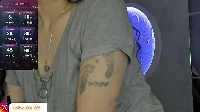 natasha logan  online show from March 24, 2026, 4:01 am