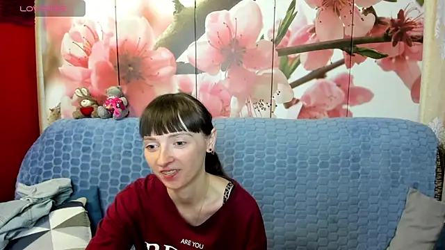 TayanaJons online show from May 15, 2026, 7:06 am