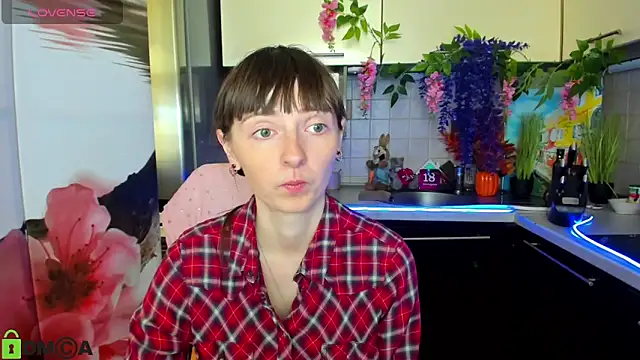 TayanaJons online show from March 30, 2026, 7:21 am