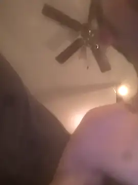 Scoggs6xh online show from November 12, 2025, 11:47 am