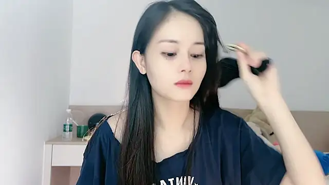 Judy520 online show from October 5, 2025, 1:18 am