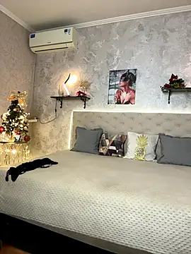 Snapshot of StripBianka chatting on December 19, 2025, 7:55 am StripBianka online show from December 19, 2025, 7:55 am