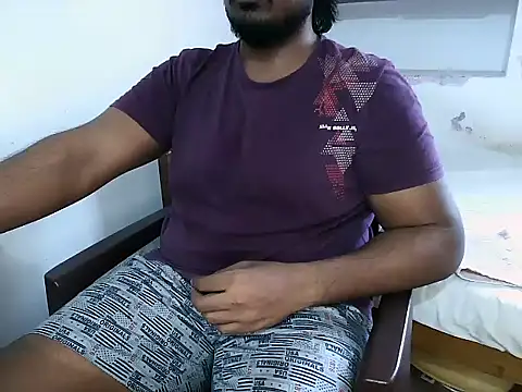 bignaturaldesi online show from December 24, 2024, 5:38 am