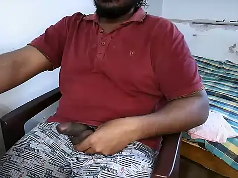 bignaturaldesi online show from January 26, 2025, 5:23 am