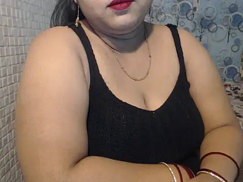 Snapshot of Oh_Maya chatting on September 23, 2025, 11:06 am Oh Maya online show from September 23, 2025, 11:06 am