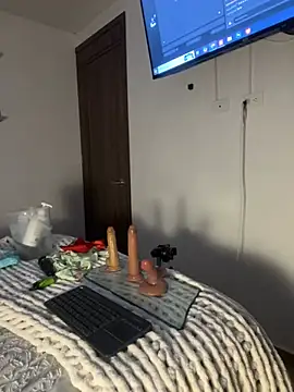 crystal bunny7 online show from January 3, 2025, 3:38 am