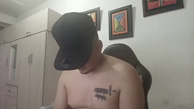 Snapshot of myke_andrade chatting on September 20, 2025, 3:11 am myke andrade online show from September 20, 2025, 3:11 am