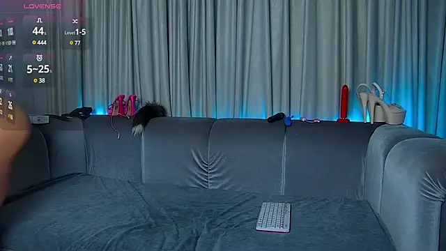 Snapshot of Skinny_Nally chatting on March 3, 2025, 1:17 am Skinny Nally online show from March 3, 2025, 1:17 am