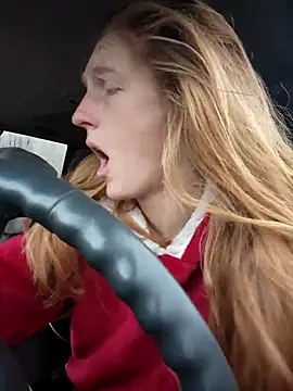 GoldenFlameGoddess online show from December 19, 2025, 4:09 pm