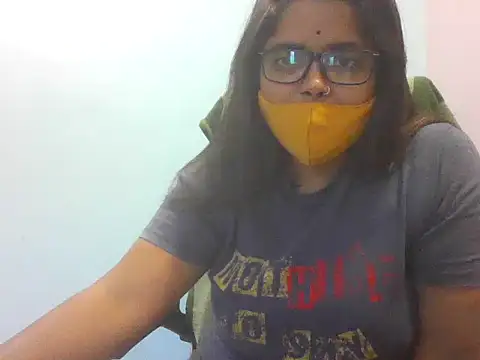 Snapshot of gyanvi1 chatting on February 17, 2025, 3:47 am gyanvi1 online show from February 17, 2025, 3:47 am