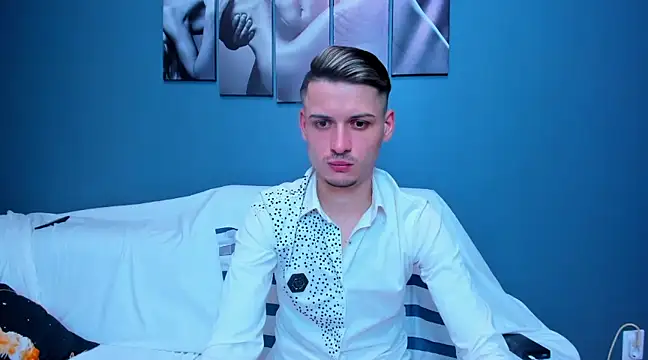 andboyfor6 online show from February 21, 2025, 6:18 am