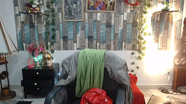 Snapshot of KarimaSarabe chatting on September 29, 2025, 9:09 pm KarimaSarabe online show from September 29, 2025, 9:09 pm