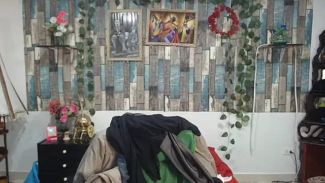 Snapshot of KarimaSarabe chatting on September 25, 2025, 9:32 pm KarimaSarabe online show from September 25, 2025, 9:32 pm