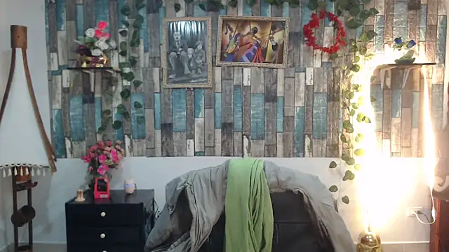 Snapshot of KarimaSarabe chatting on October 8, 2025, 9:04 pm KarimaSarabe online show from October 8, 2025, 9:04 pm