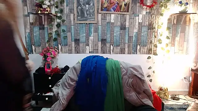 Snapshot of KarimaSarabe chatting on October 13, 2025, 10:32 pm KarimaSarabe online show from October 13, 2025, 10:32 pm