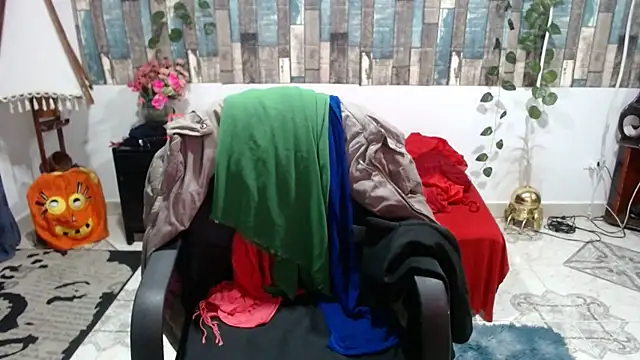 Snapshot of KarimaSarabe chatting on October 15, 2025, 8:39 pm KarimaSarabe online show from October 15, 2025, 8:39 pm