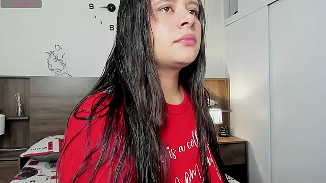 emily adams01 online show from April 13, 2026, 9:19 pm