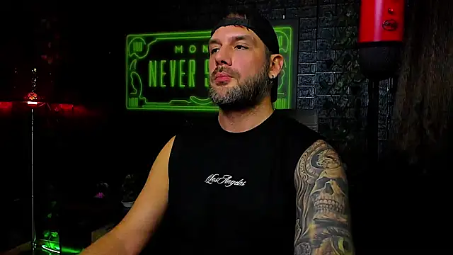 Snapshot of LexXHardy chatting on September 20, 2025, 2:16 am LexXHardy online show from September 20, 2025, 2:16 am