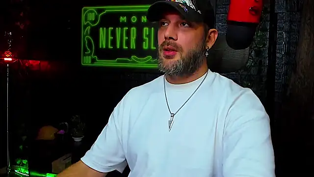 Snapshot of LexXHardy chatting on September 25, 2025, 5:57 am LexXHardy online show from September 25, 2025, 5:57 am