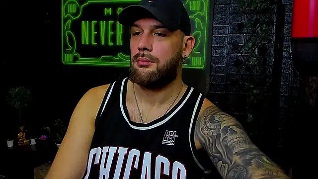 Snapshot of LexXHardy chatting on October 11, 2025, 8:15 am LexXHardy online show from October 11, 2025, 8:15 am