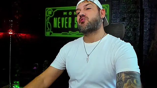 Snapshot of LexXHardy chatting on September 22, 2025, 3:51 pm LexXHardy online show from September 22, 2025, 3:51 pm