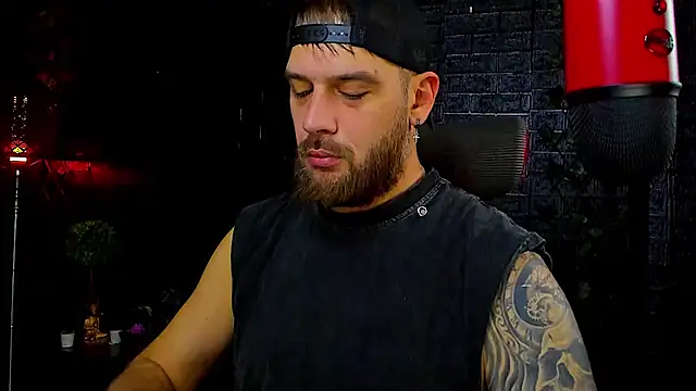 Snapshot of LexXHardy chatting on October 16, 2025, 1:19 pm LexXHardy online show from October 16, 2025, 1:19 pm