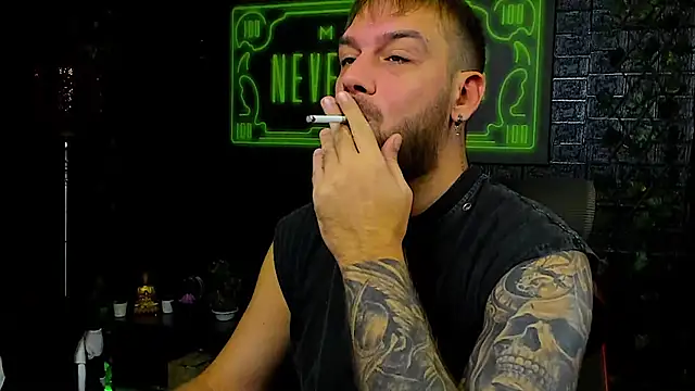 Snapshot of LexXHardy chatting on October 6, 2025, 5:30 am LexXHardy online show from October 6, 2025, 5:30 am