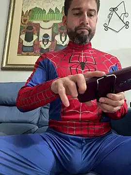 hotraillX online show from October 29, 2025, 7:57 pm