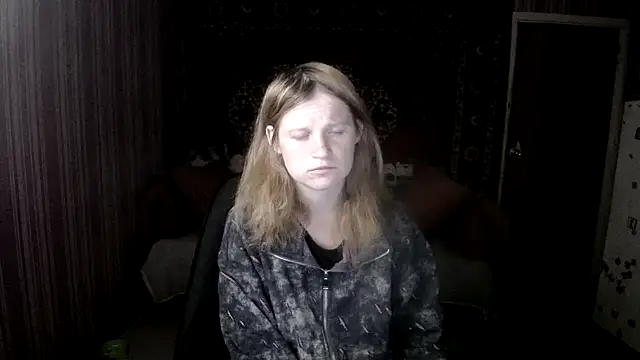 Snapshot of Kathlyn__Heath chatting on September 20, 2025, 6:24 pm Kathlyn Heath online show from September 20, 2025, 6:24 pm