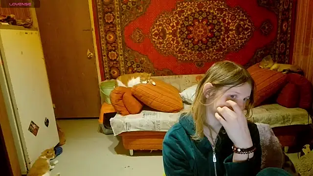 Kathlyn  Heath online show from March 29, 2026, 7:04 pm