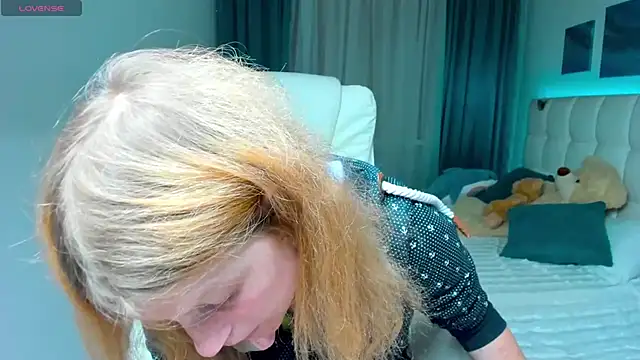 Snapshot of Kathlyn__Heath chatting on September 28, 2025, 7:21 pm Kathlyn Heath online show from September 28, 2025, 7:21 pm