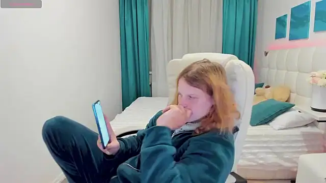 Snapshot of Kathlyn__Heath chatting on October 25, 2025, 6:30 pm Kathlyn Heath online show from October 25, 2025, 6:30 pm