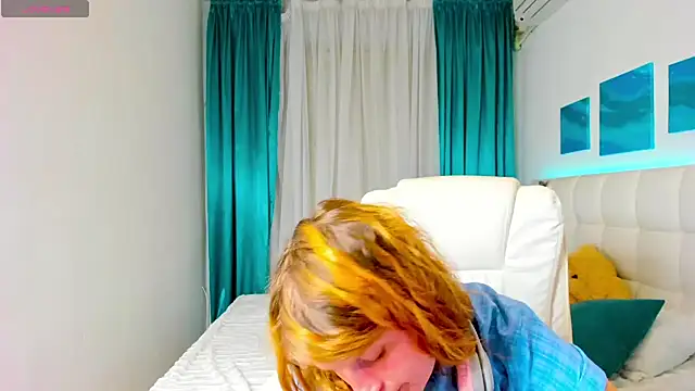 Snapshot of Kathlyn__Heath chatting on September 23, 2025, 6:15 pm Kathlyn Heath online show from September 23, 2025, 6:15 pm